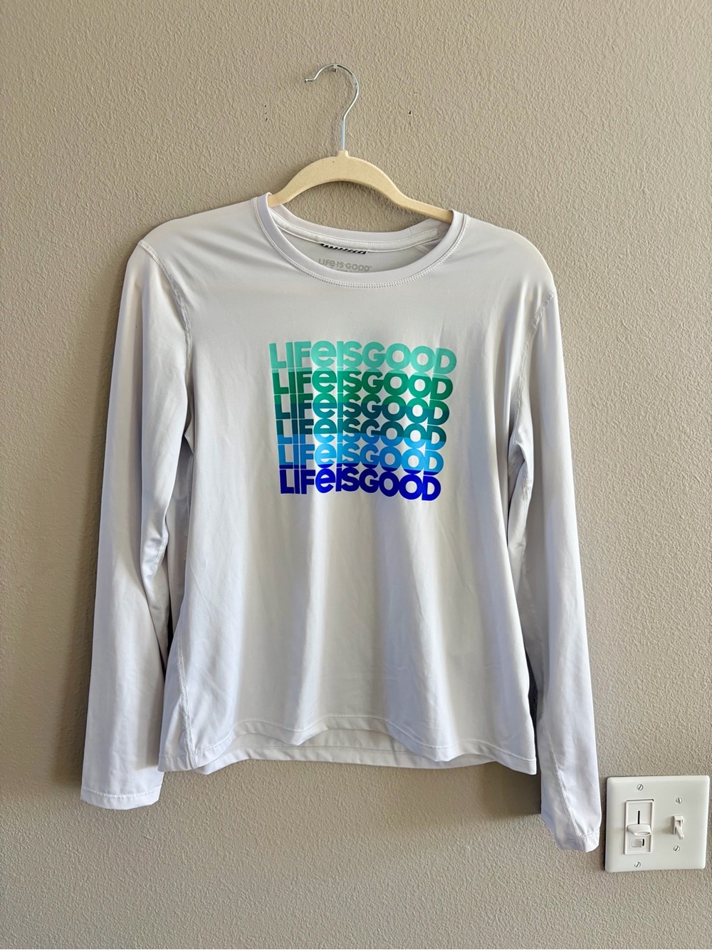 Life Is Good White Long Sleeve Sun Tee Medium